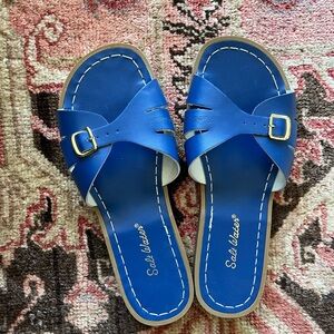 Saltwater classic sandal slides